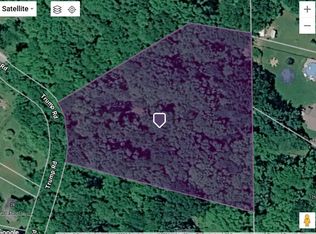81 Trump Rd, Cheswick, PA 15024