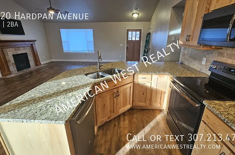 3020 Hardpan Ave — Photo 5