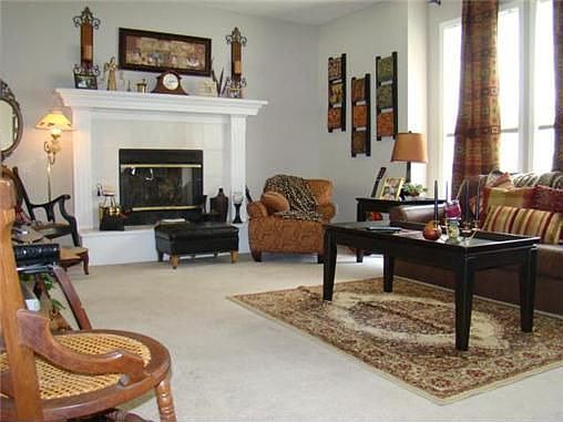 livingroom with fireplace