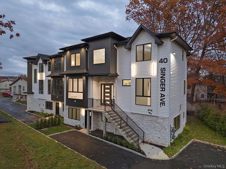 Zilo Singer 40 Singer Ave Spring Valley NY | Zillow