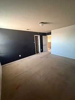 5th image of 801 Lark Dr