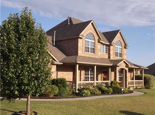 14444 Old Barn Rd, Edmond, OK 73025