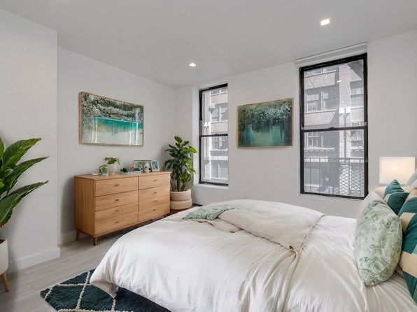 314 W 39th St APT 2E