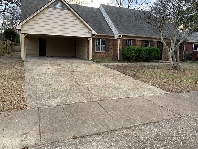 1st image of 5667 Bartlett Woods Dr