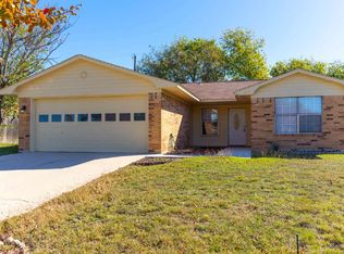 2402 Lazy Ridge Dr, Killeen, TX 76543