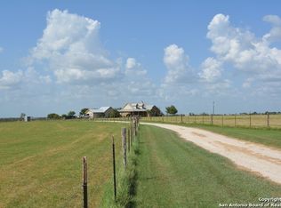 4333 Sandy Elm Rd, La Vernia, TX 78121