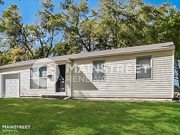 3rd image of 1714 Viking Dr
