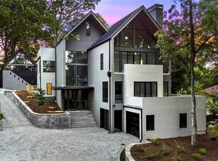 1033 Reeder Cir NE, Atlanta, GA 30306