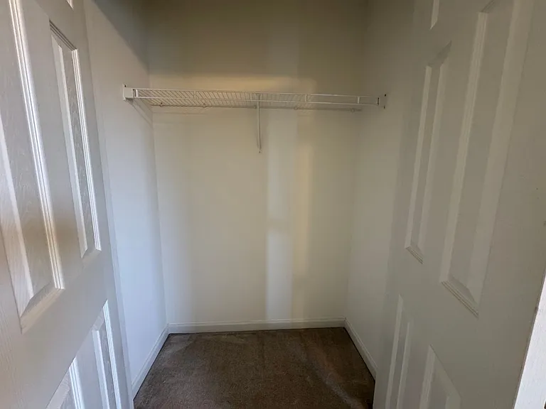 1343 Island Pl E — Photo 27