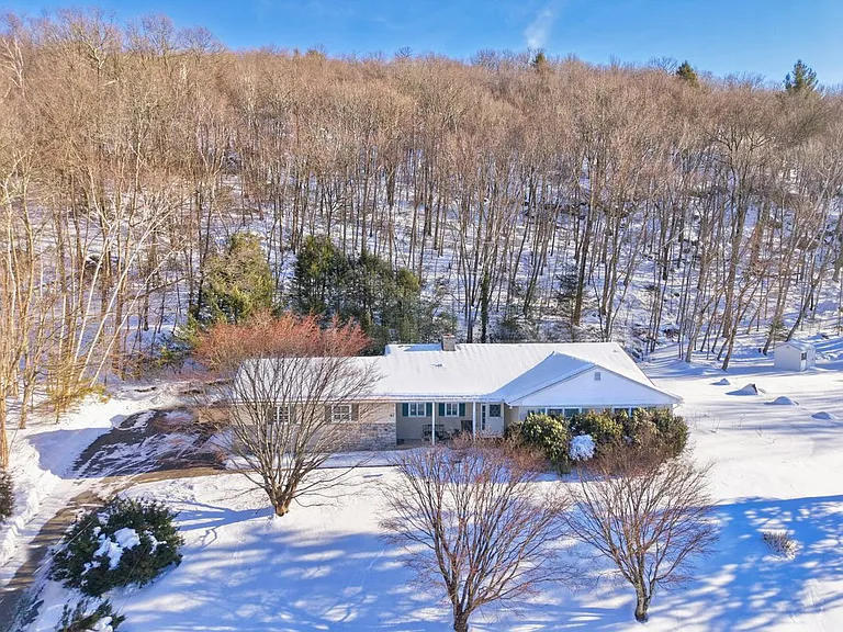 41 Trout Brook Dr — Photo 41