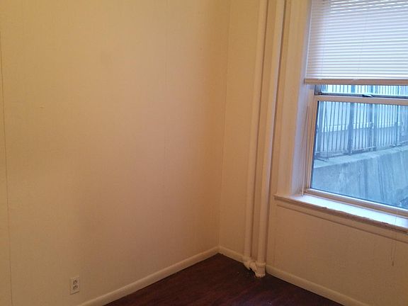 3rd image of 31-33 High St APT 1