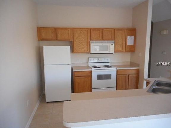 4th image of 4739 Vero Beach Pl