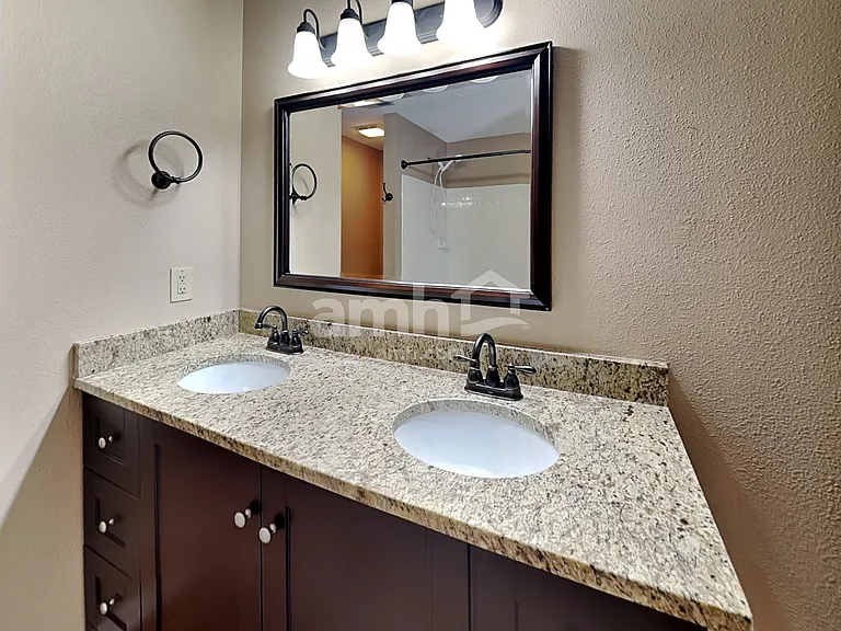 10191 Tournon Dr — Photo 11