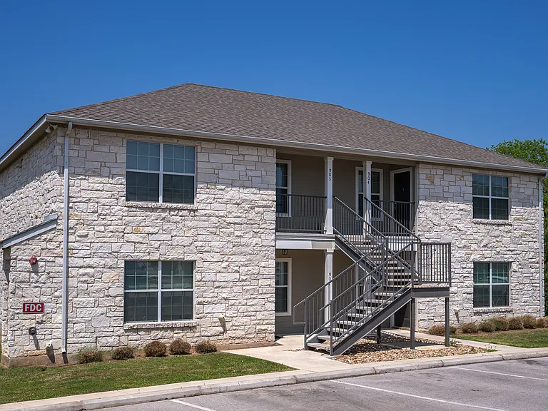 Stubblefield Park Apartments — Photo 17