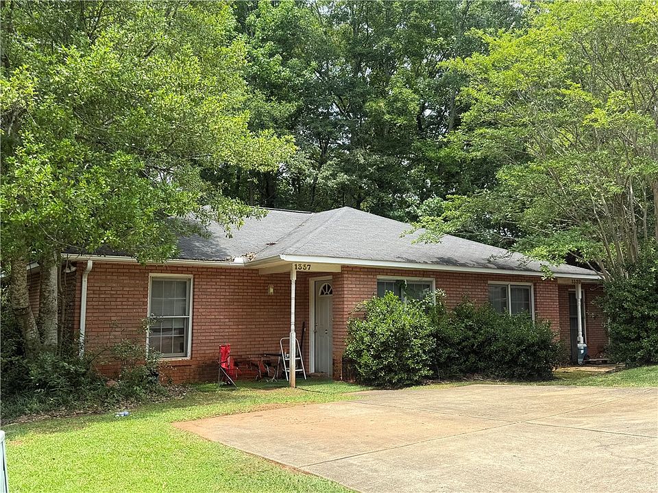 1st image of 1337/1339 Kent Dr
