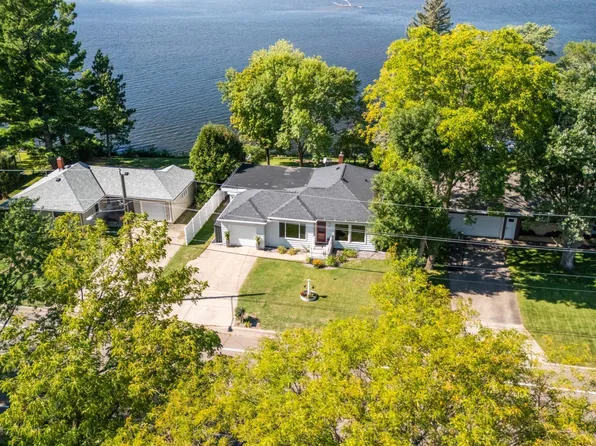 1019 Riverview Dr, Little Falls, MN 56345
