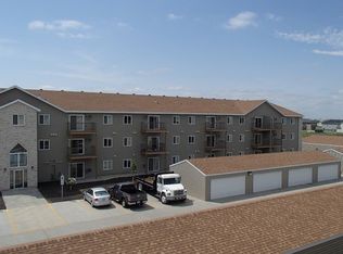 Urban Meadows Apartments, Fargo, ND 58104
