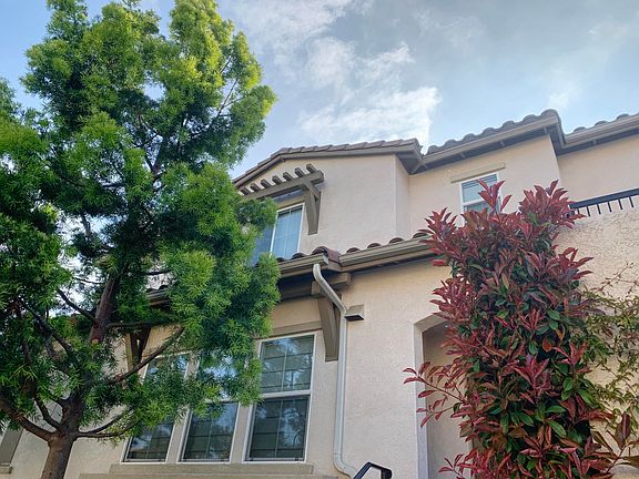 2nd image of 1555 Silver Shadow Dr