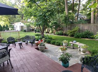 2007 Old Stage Rd, Alexandria, VA 22308