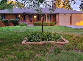 4488 SW Lakeview Rd, Towanda, KS 67144