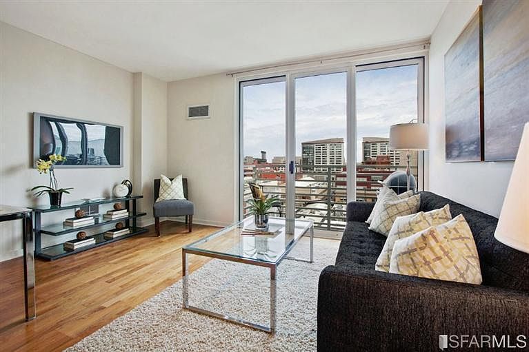 1st image of 555 4th St Unit 930