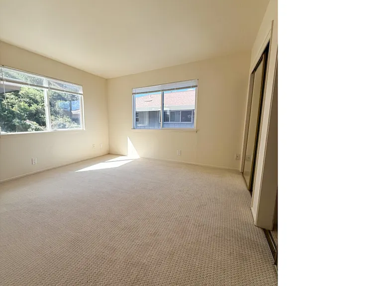 7 Davis Dr #G — Photo 14
