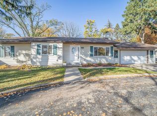 5631 Livernois Rd, Troy, MI 48098