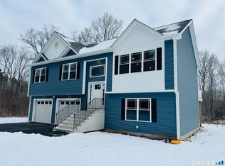 890 Brook Road, Hampton, CT 06427