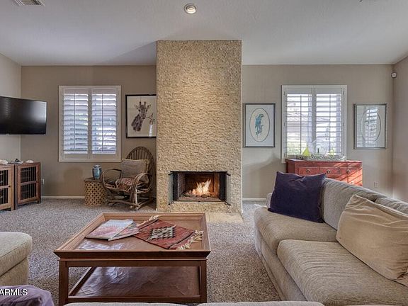 3rd image of 3212 E DESERT COVE Avenue