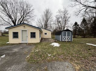 7458 Surbrook Rd, Baldwinsville, NY 13027