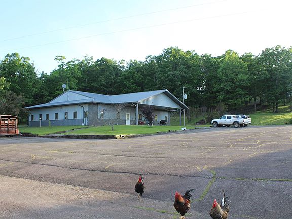 2nd image of 158 Racon Rd
