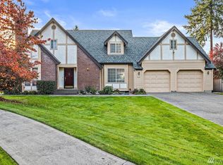 614 Gardiner Ct, Steilacoom, WA 98388