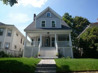 96 Maple St, West Roxbury, MA 02132