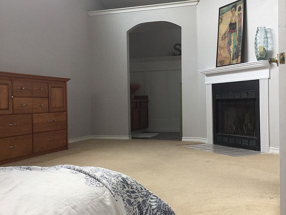 5th image of 3405 Sherwin Dr