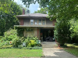 530 N 4th St, Niles, MI 49120