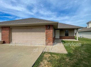 1245 N Northwood Ave, Republic, MO 65738