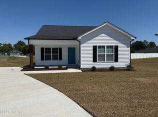6602 Parrot Ln, Grifton, NC 28530