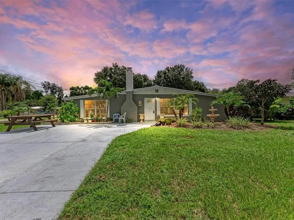 2201 Stratford Dr, Sarasota, FL 34232