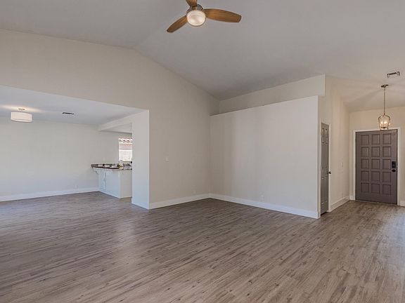 3rd image of 12612 N 78th Dr