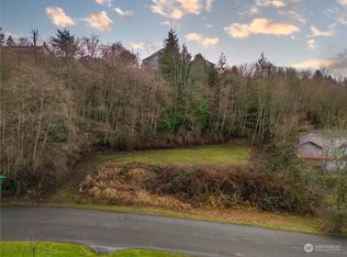 1900 5th Street SE, Puyallup, WA 98372