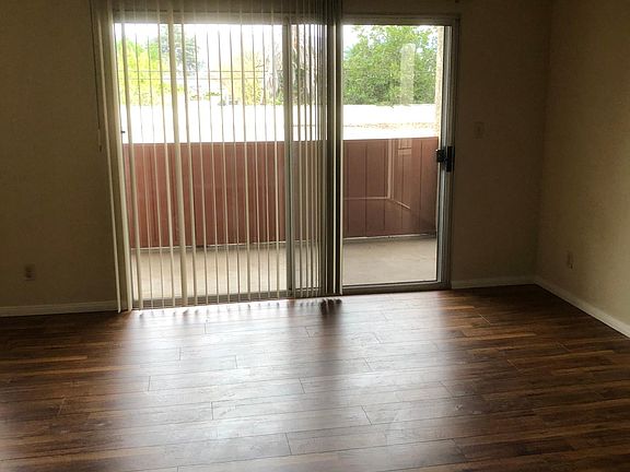 4th image of 215 N Barranca Ave #M