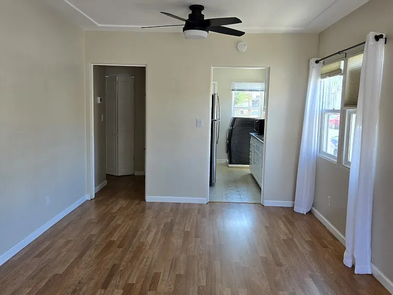 Living Room / Dinning Room Combo