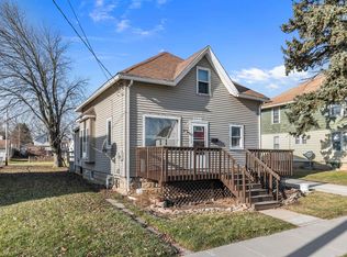 1115 N Morrison St, Appleton, WI 54911