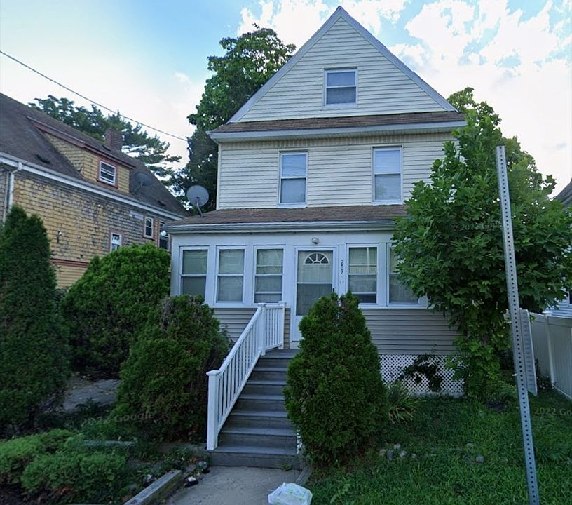 2nd image of 259 Norwell St