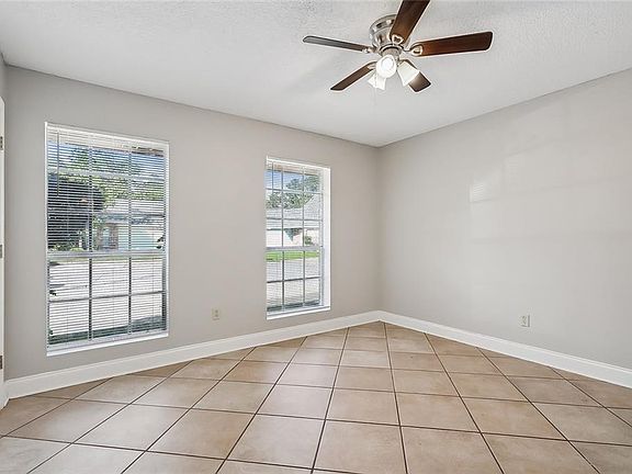 4th image of 144 Village Dr #144