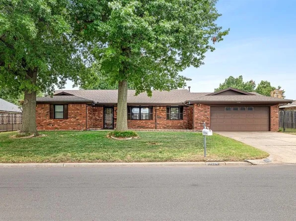 1704 S Reno Ave, El Reno, OK 73036