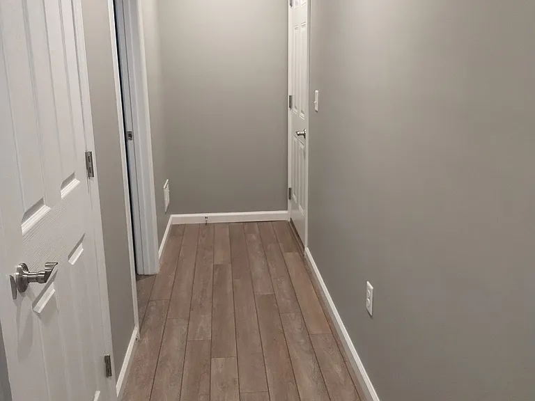 222 Longwood Ln — Photo 11
