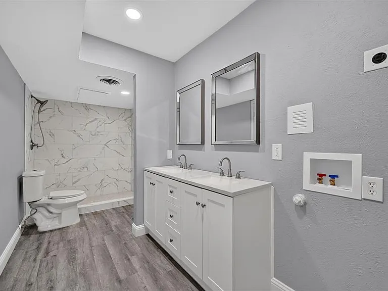 5033 Cedar Springs Rd — Photo 25