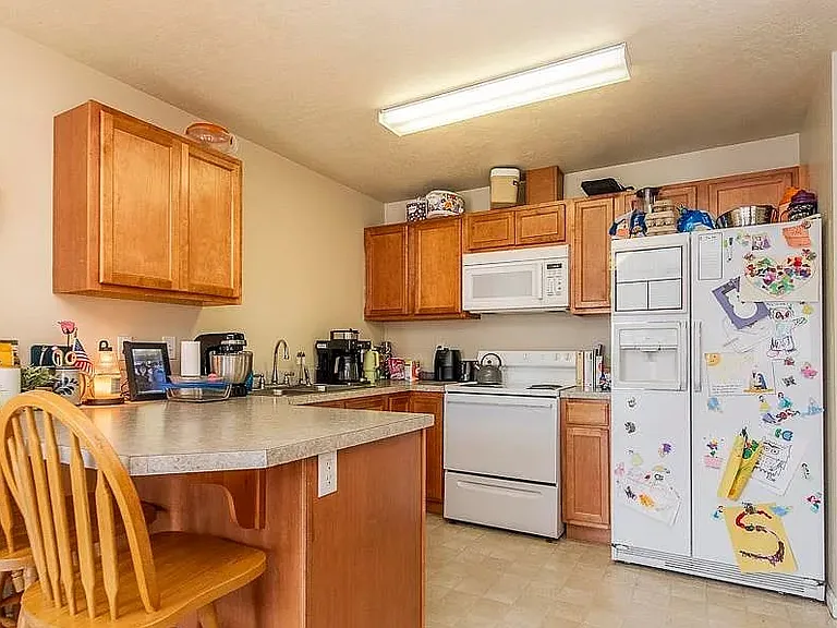 1337 N Gingham Ave — Photo 8