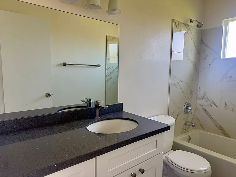 8619-8686 Sandy Bev Ln — Photo 4